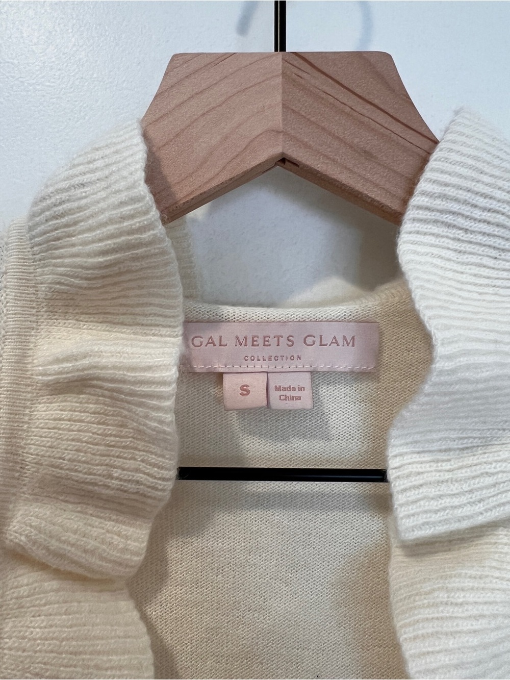Gal Meets Glam Ruffle Cardigan - Picture 3 of 5